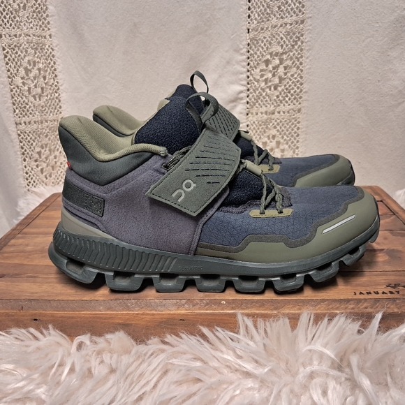 On Cloud High Edge Defy Athletic Shoes Size 9.5 - Picture 6 of 10